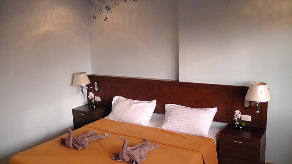 Feng Shui House Hotel Patong Værelse billede