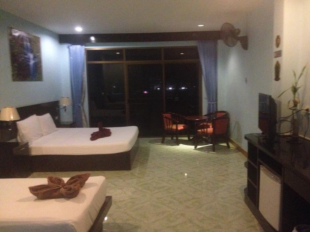 Feng Shui House Hotel Patong Eksteriør billede