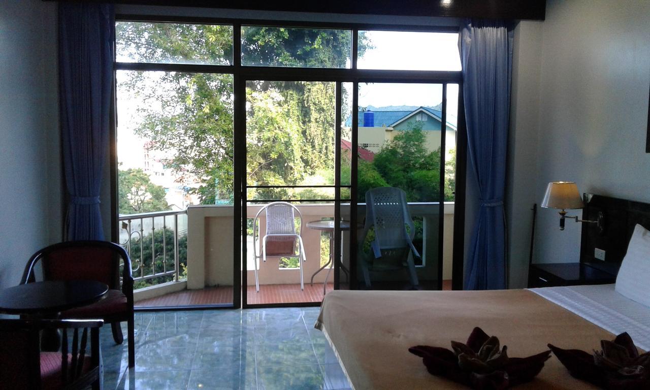 Feng Shui House Hotel Patong Eksteriør billede