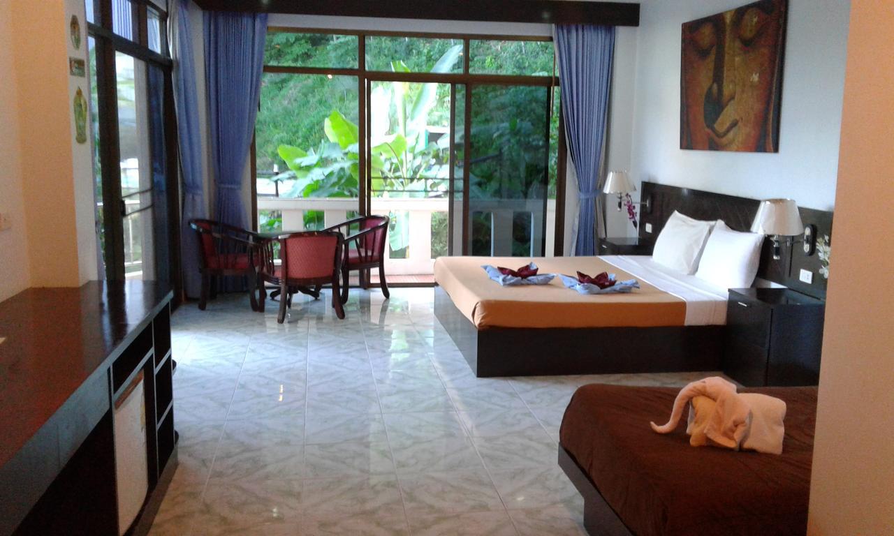 Feng Shui House Hotel Patong Eksteriør billede